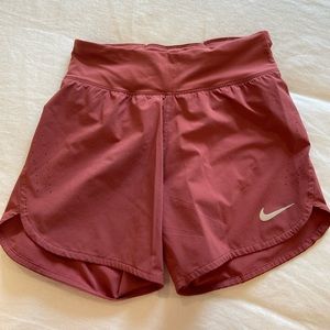Women’s Nike shorts XS